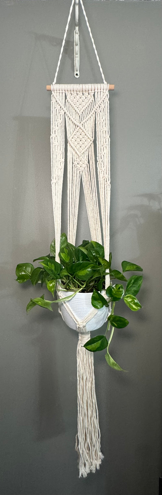Macrame Plant Hanger "Diamond"